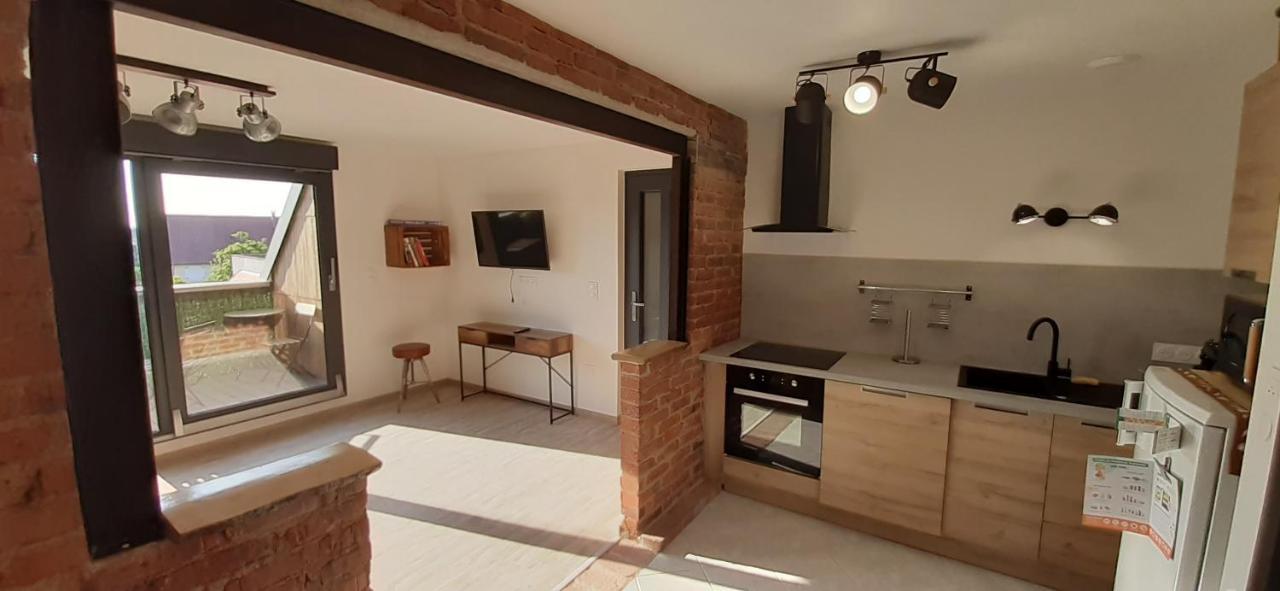 Le Grenier De Vero Houssen Extérieur photo